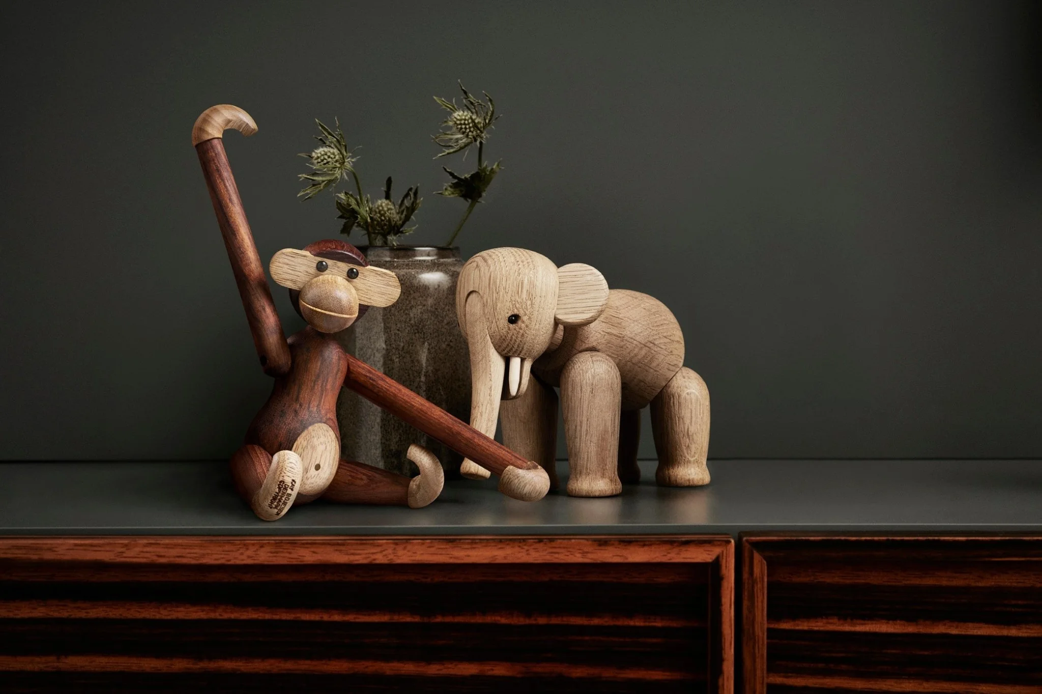 products.gallery.thumbnail_alt