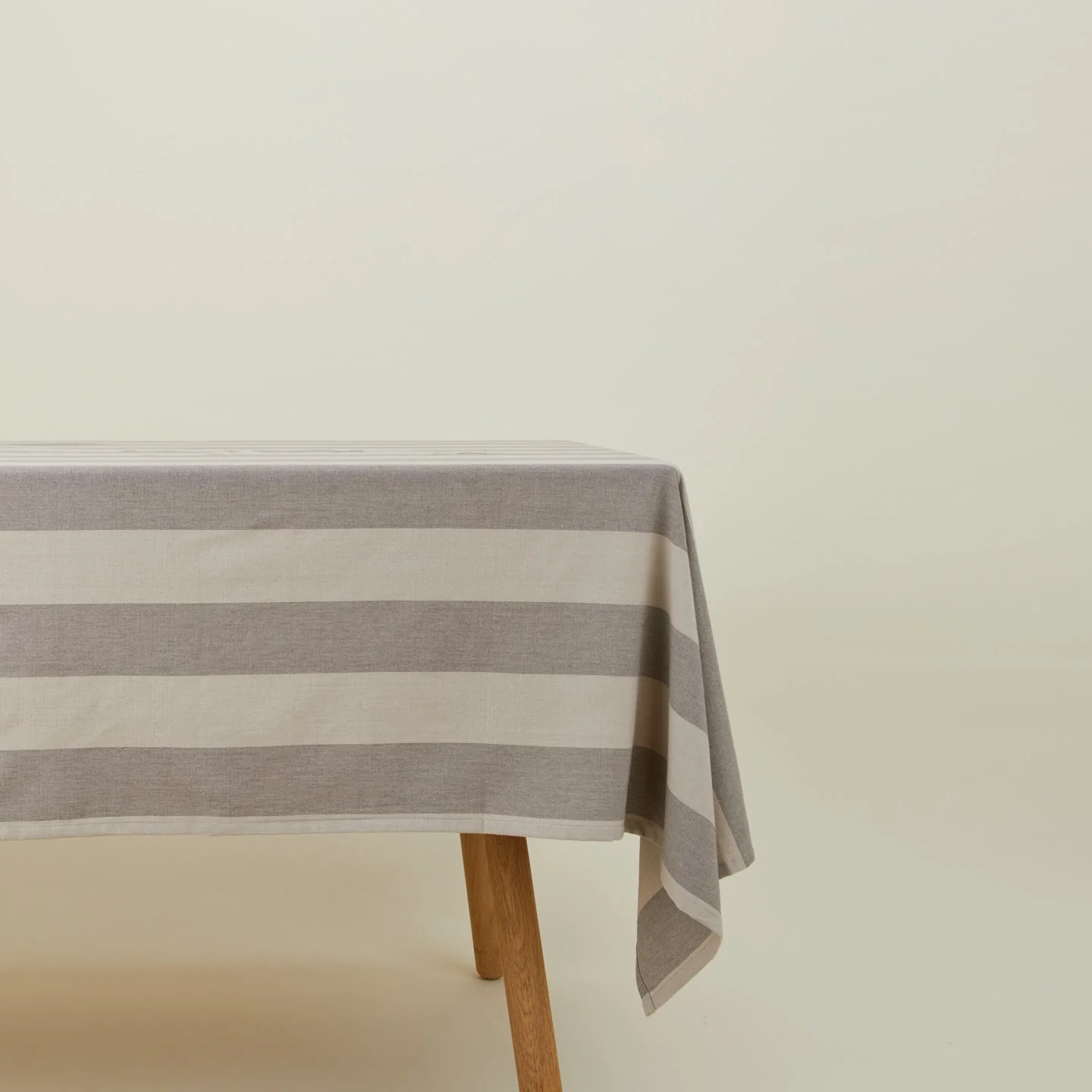 products.gallery.thumbnail_alt