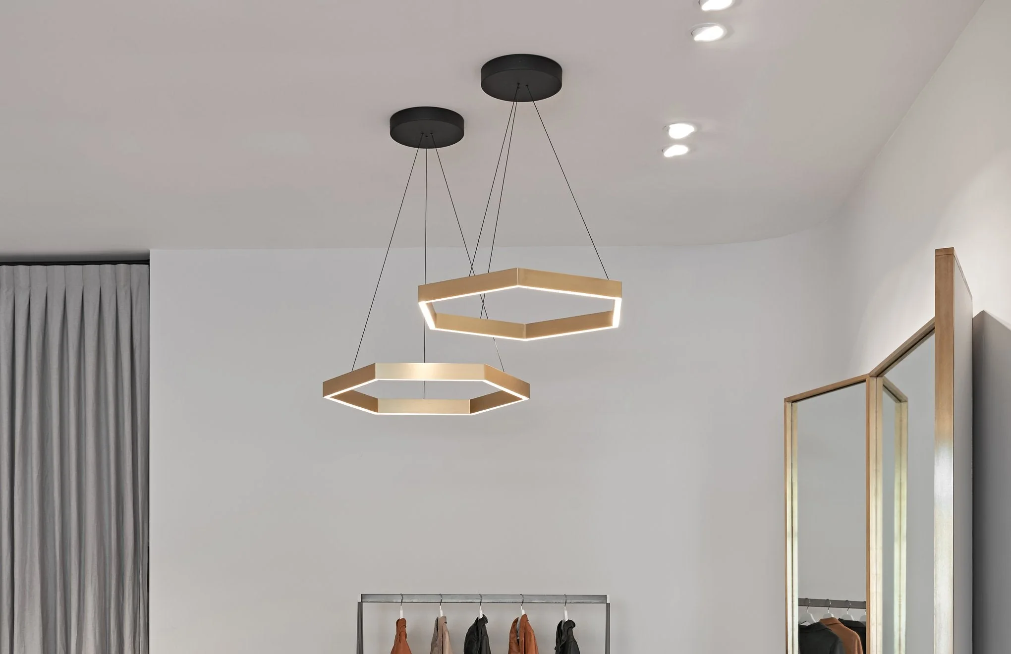 products.gallery.thumbnail_alt