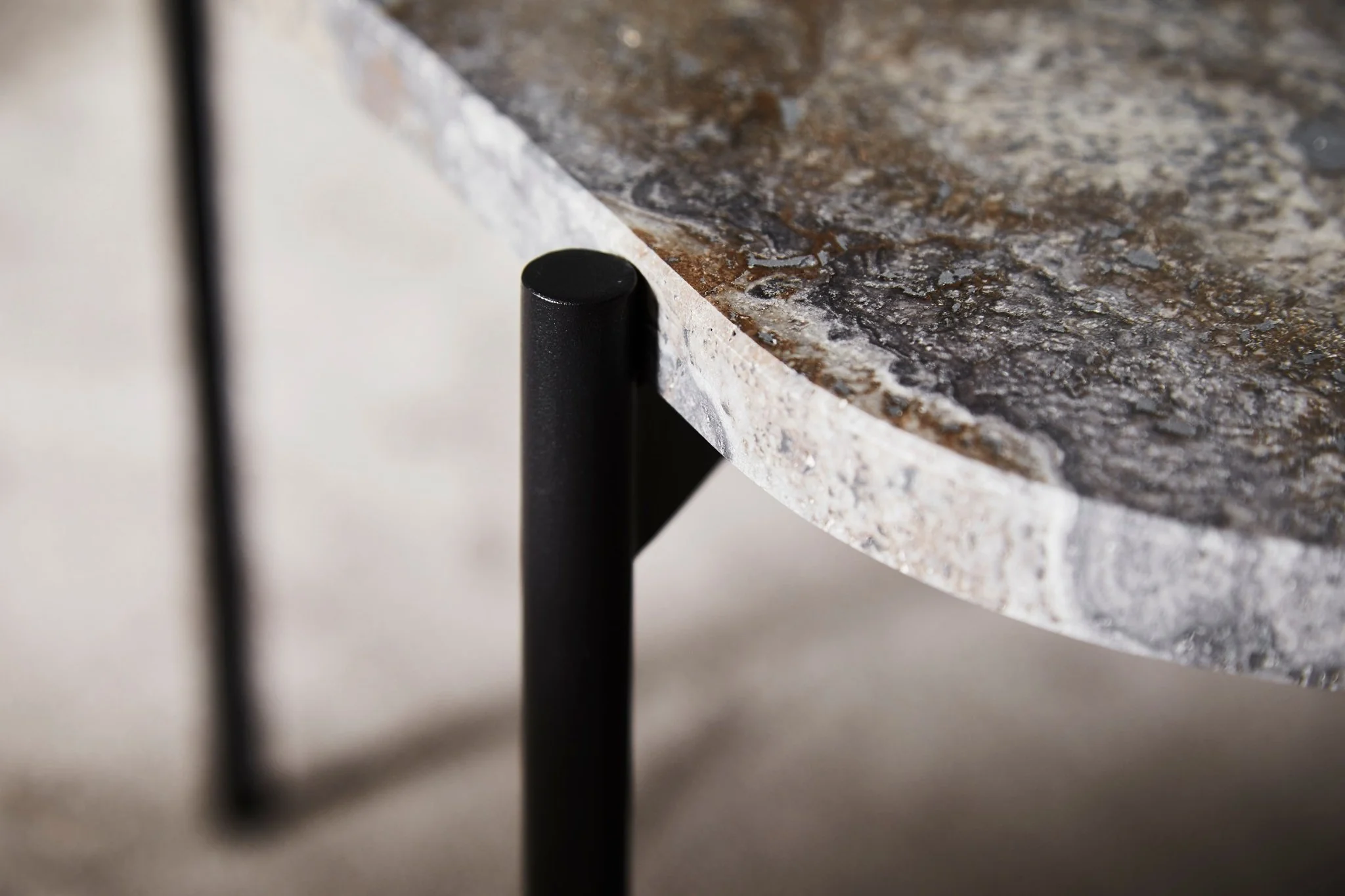products.gallery.thumbnail_alt