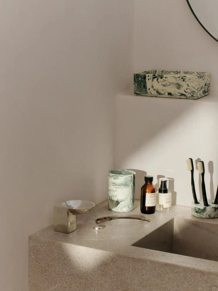 products.gallery.thumbnail_alt
