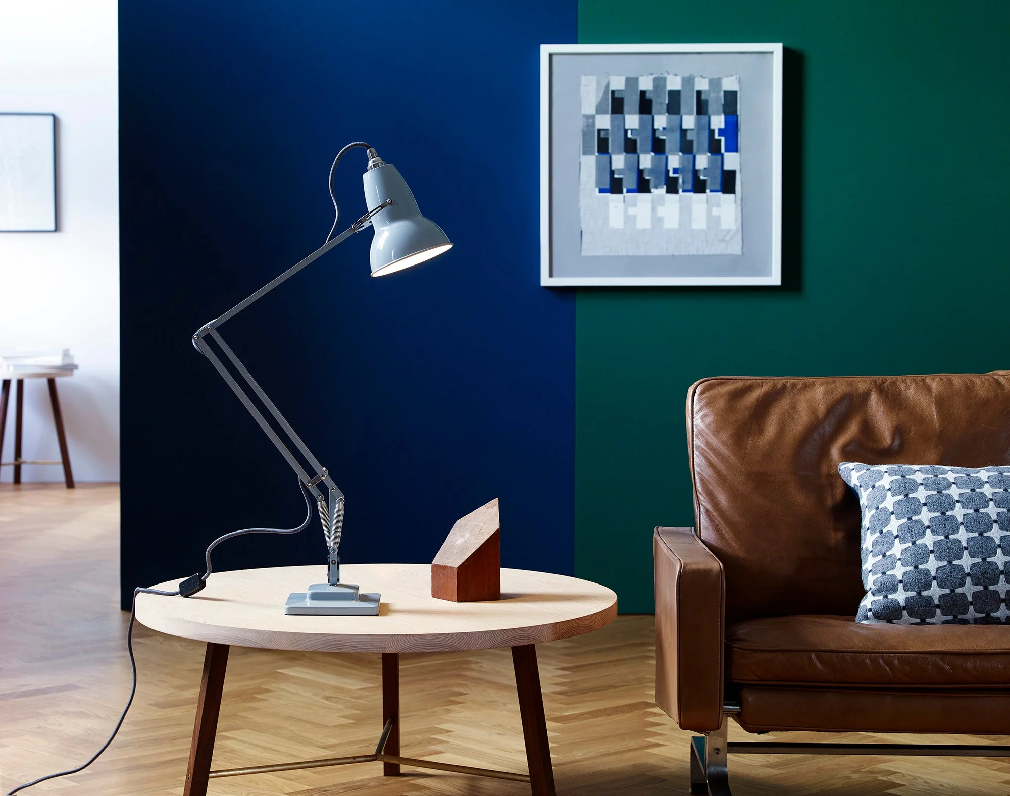 products.gallery.thumbnail_alt