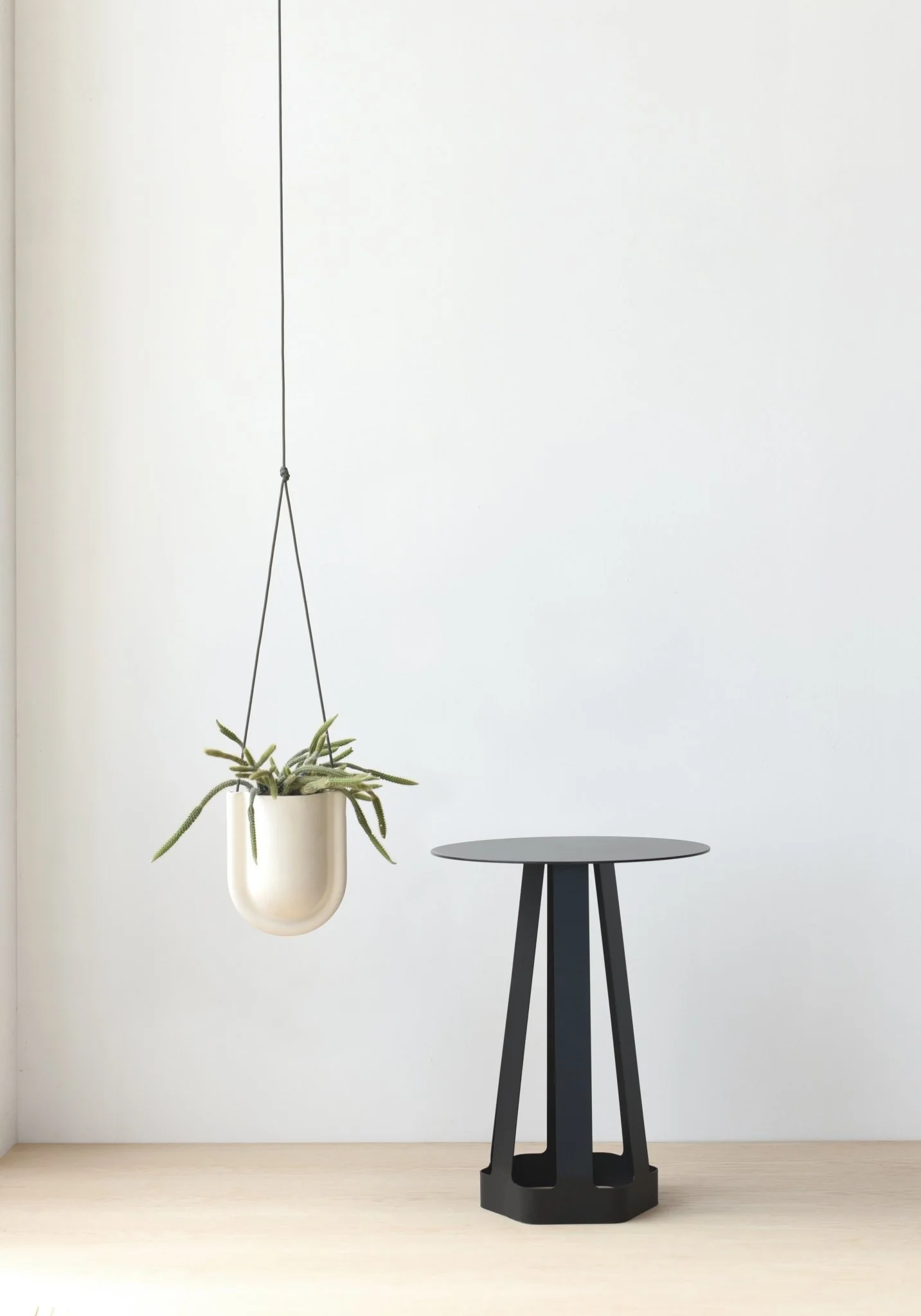 products.gallery.thumbnail_alt