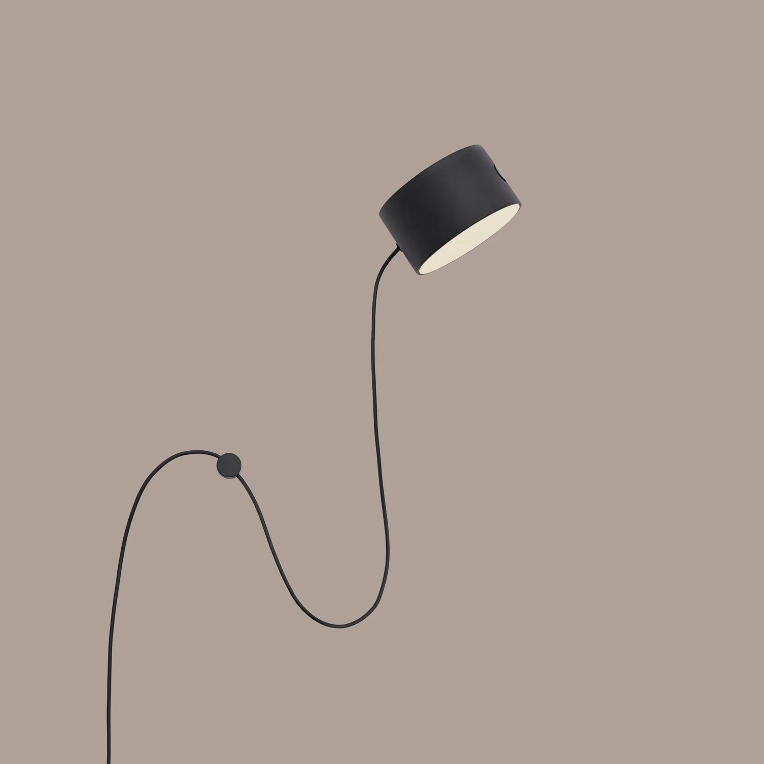 products.gallery.thumbnail_alt