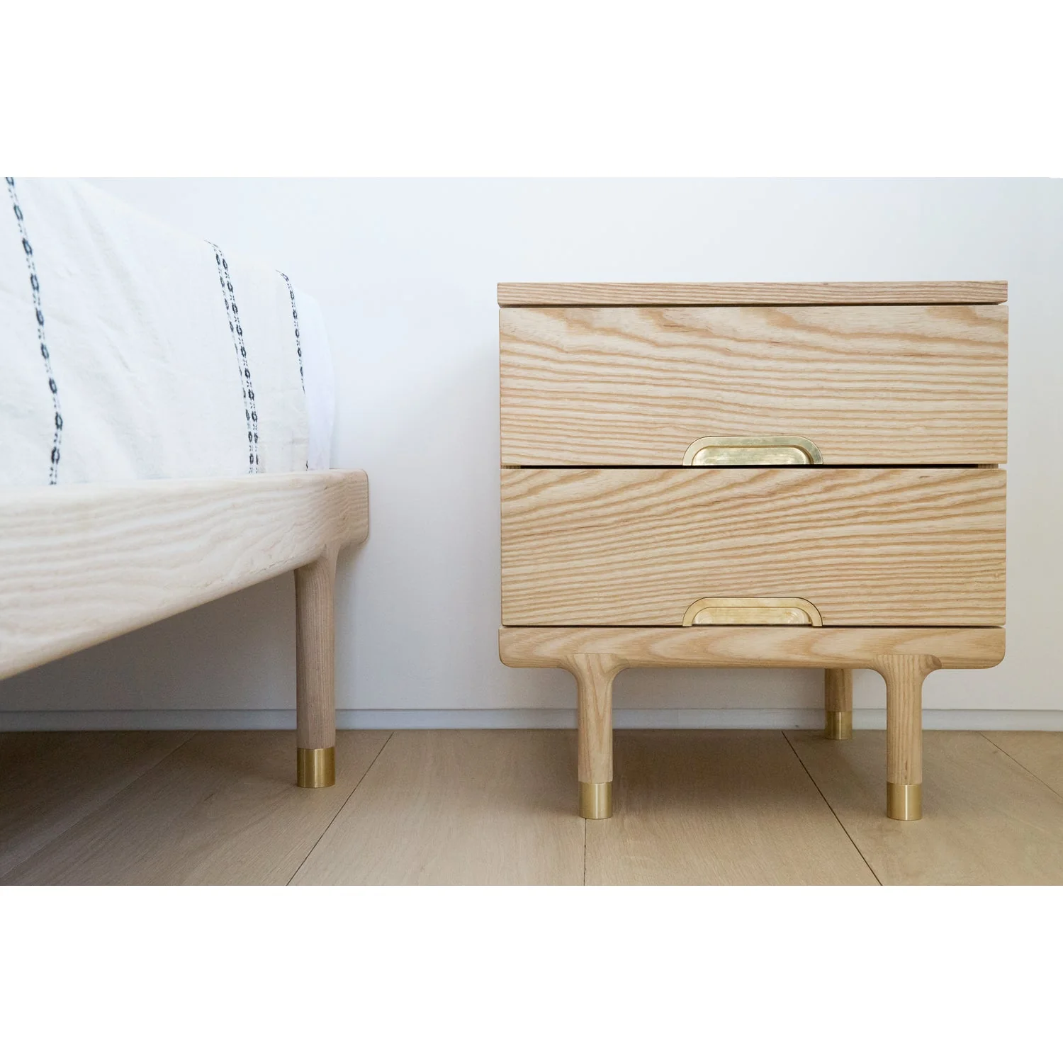 products.gallery.thumbnail_alt
