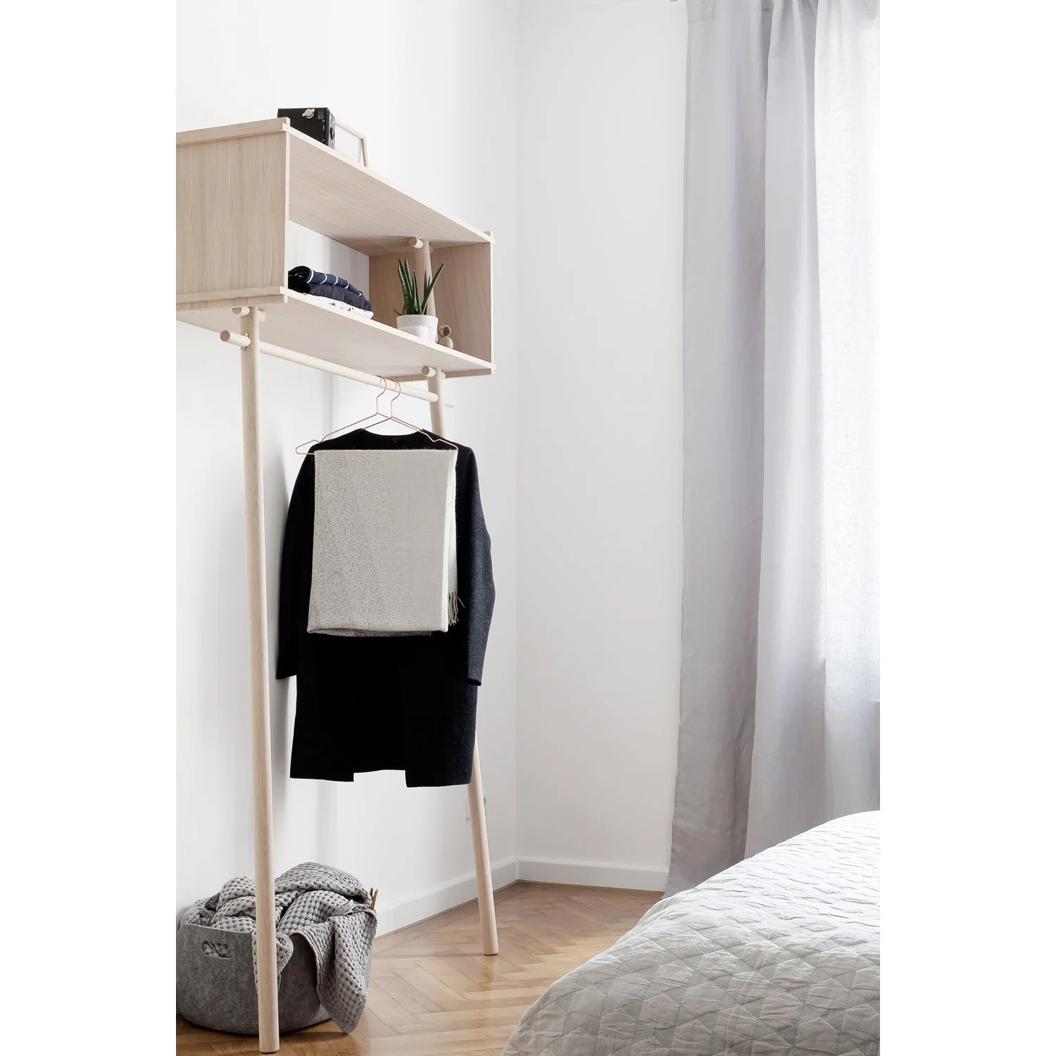 products.gallery.thumbnail_alt